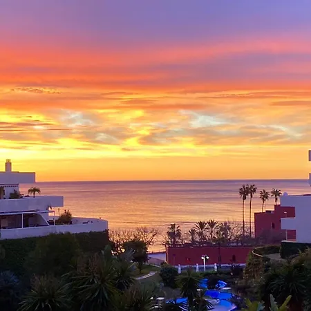 Charming In Benalbeach * Benalmadena
