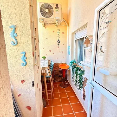 Apartament Charming In Benalbeach