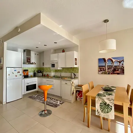 Charming In Benalbeach Apartment Benalmadena
